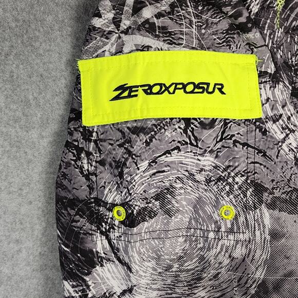ZeroXposure Boys Youth Swim Trunks with Goggles NWT Inner Lining UPF 50 size 8 - Picture 5 of 11